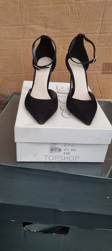 Ankle strapped pointed - strapped,