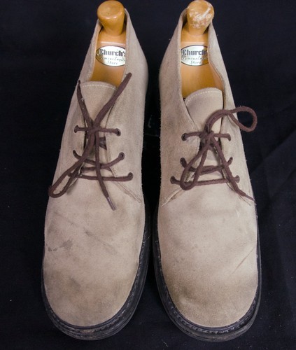 Old curiosity shop suede - old,